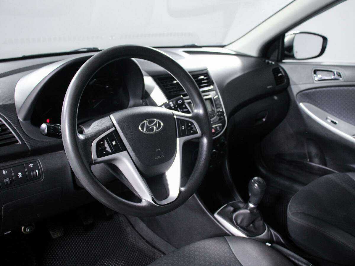 Hyundai Solaris, 2012 Фото №11