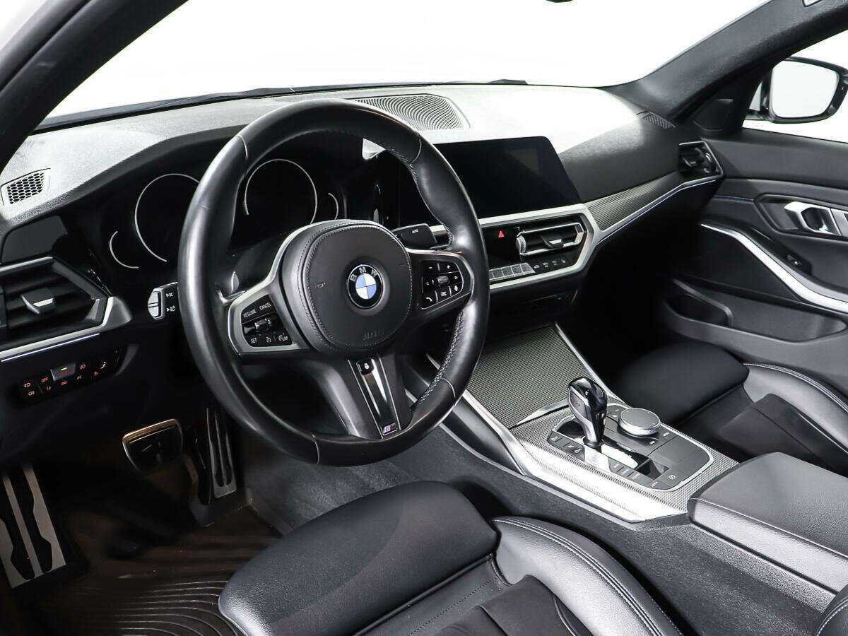 BMW 3 серии 320i xDrive, 2019 Фото №13