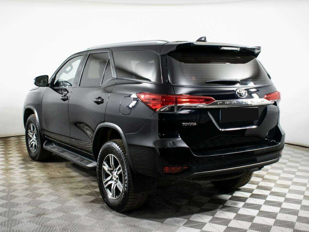 Toyota Fortuner, 2018 Фото №6
