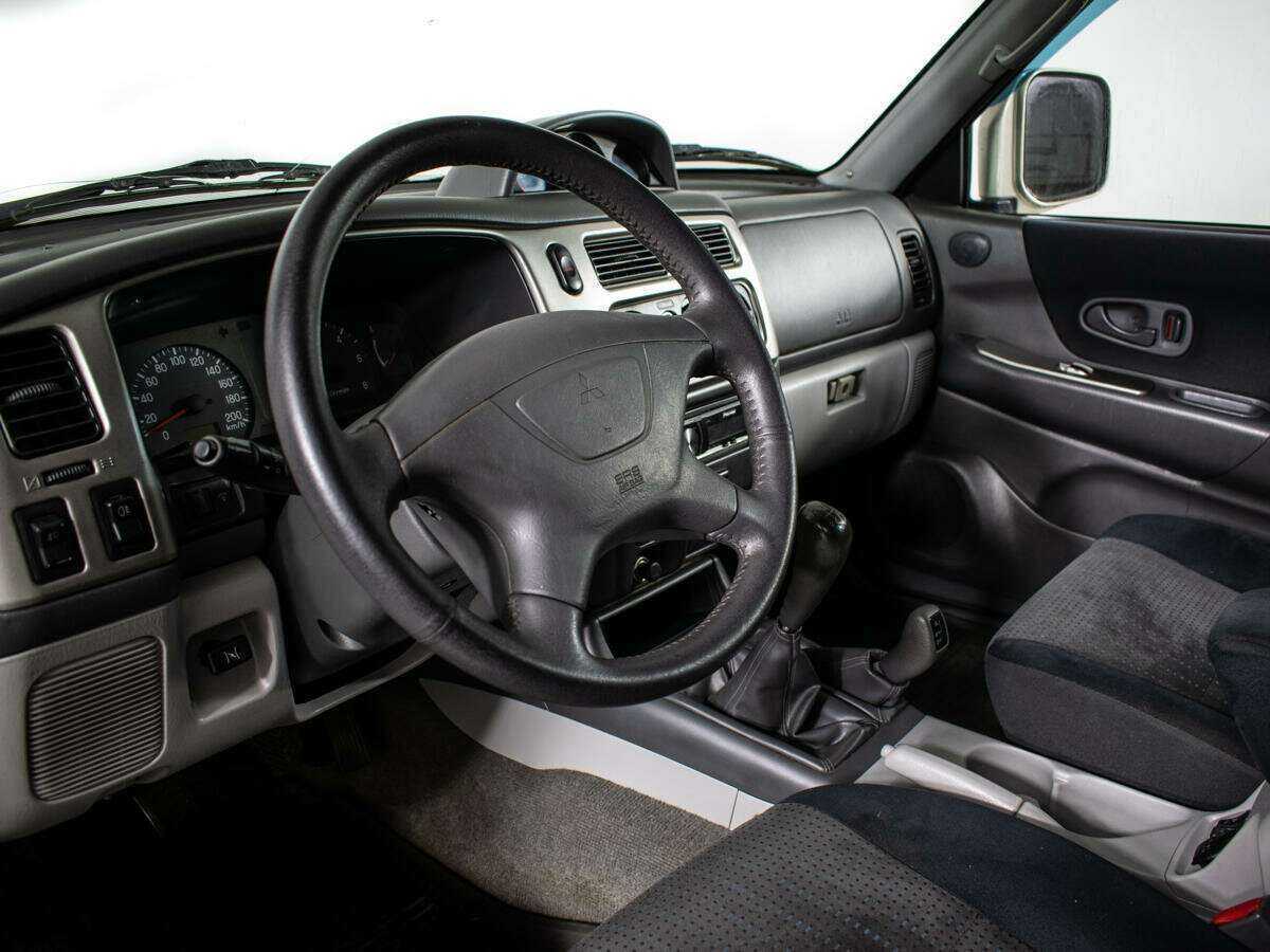 Mitsubishi Pajero Sport, 2008 Фото №8