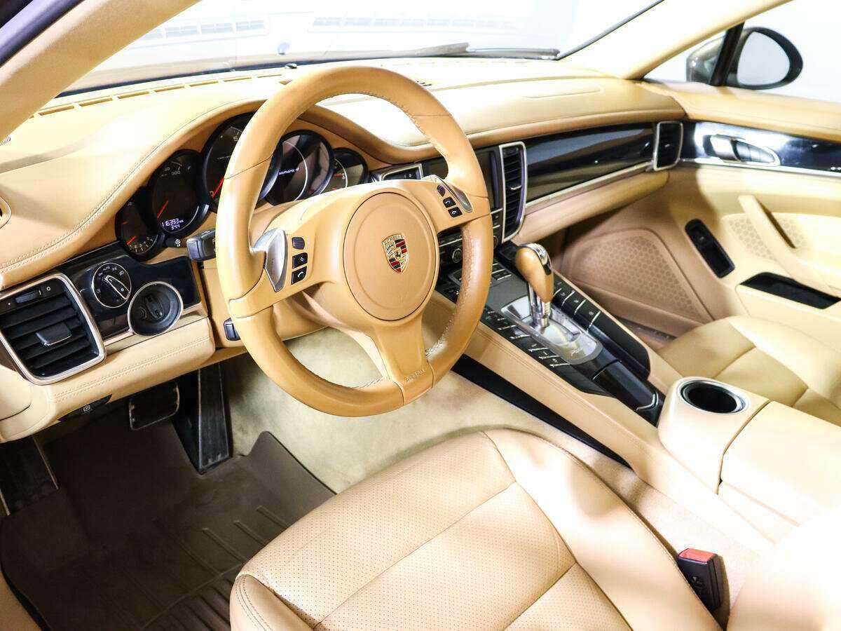 Porsche Panamera 4, 2013 Фото №12