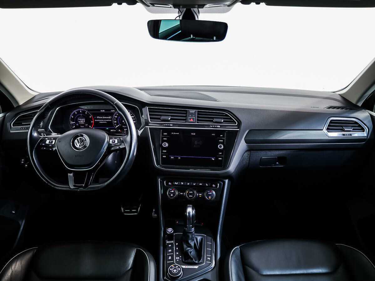 Volkswagen Tiguan, 2018 Фото №9