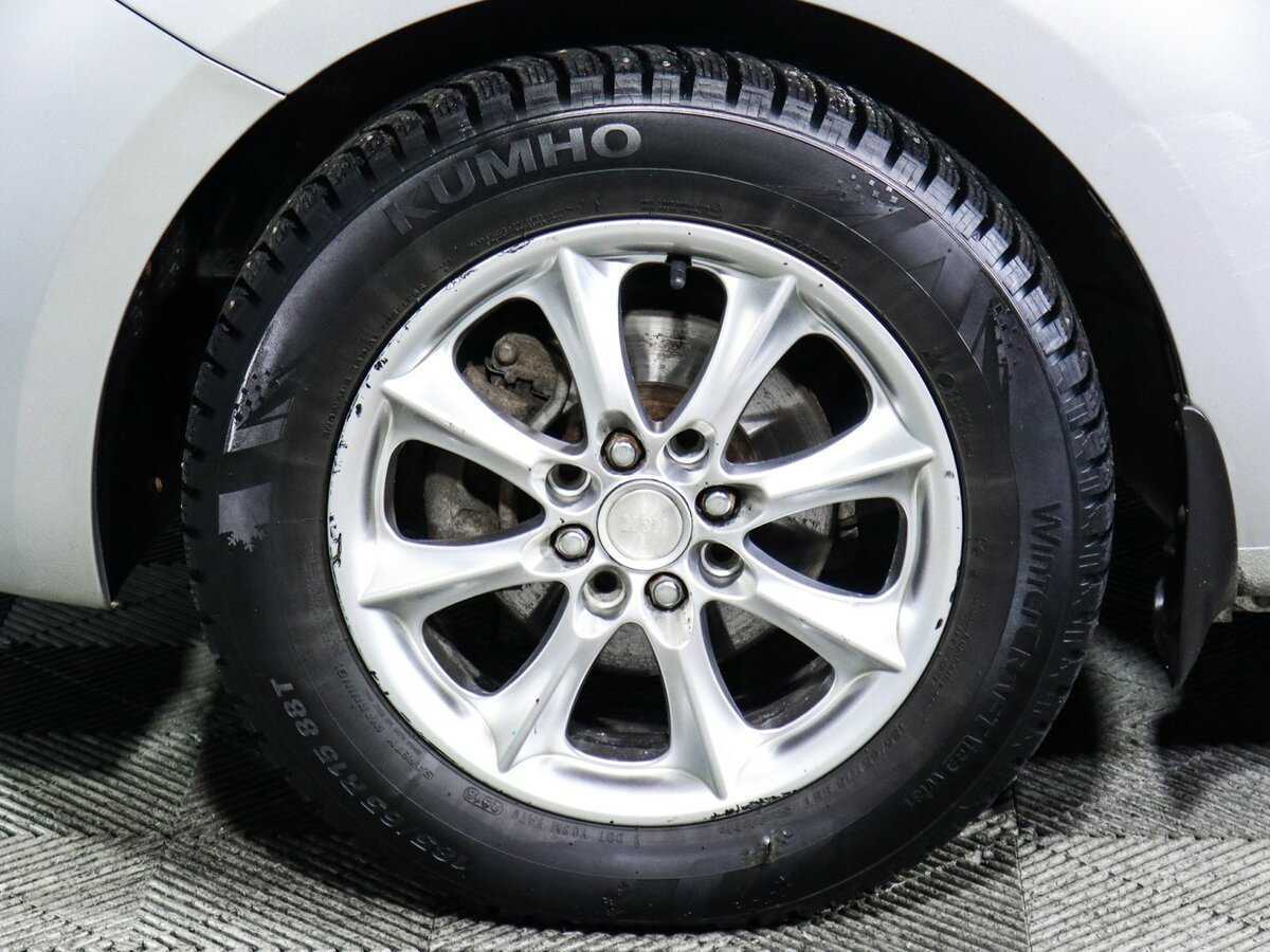 Hyundai i20, 2009 Фото №12