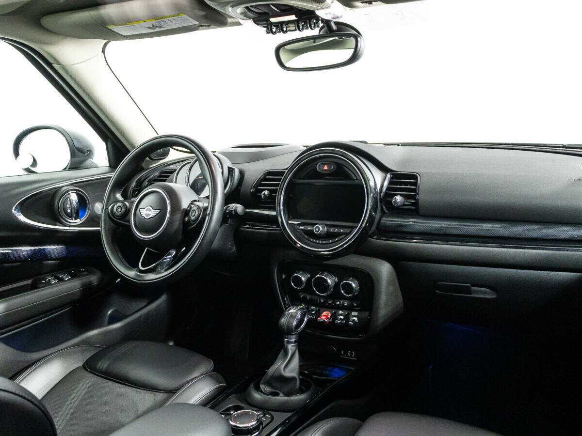 Mini Clubman Cooper, 2017 Фото №9