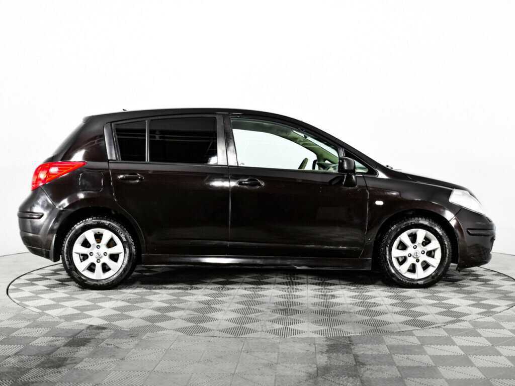 Nissan Tiida, 2011 Фото №4