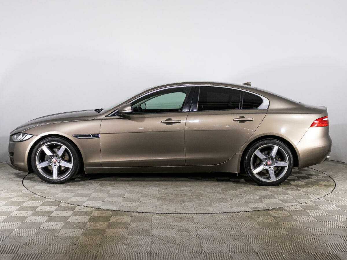 Jaguar XE, 2015 Фото №8