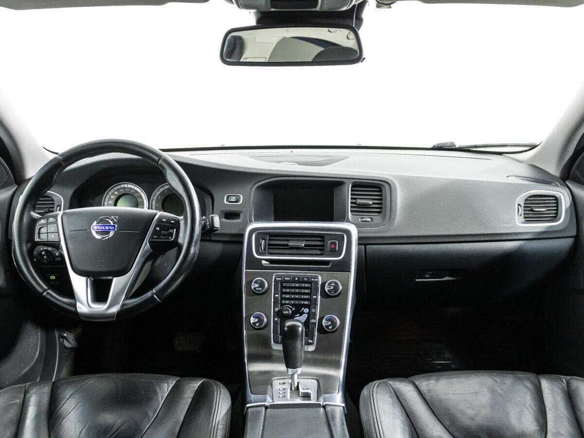 Volvo S60, 2011 Фото №13