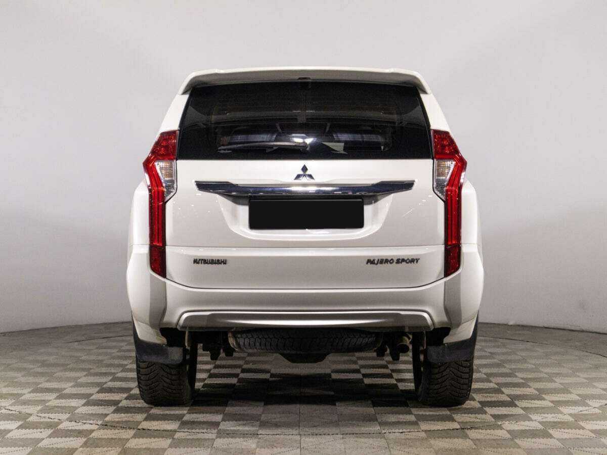 Mitsubishi Pajero Sport, 2019 Фото №6