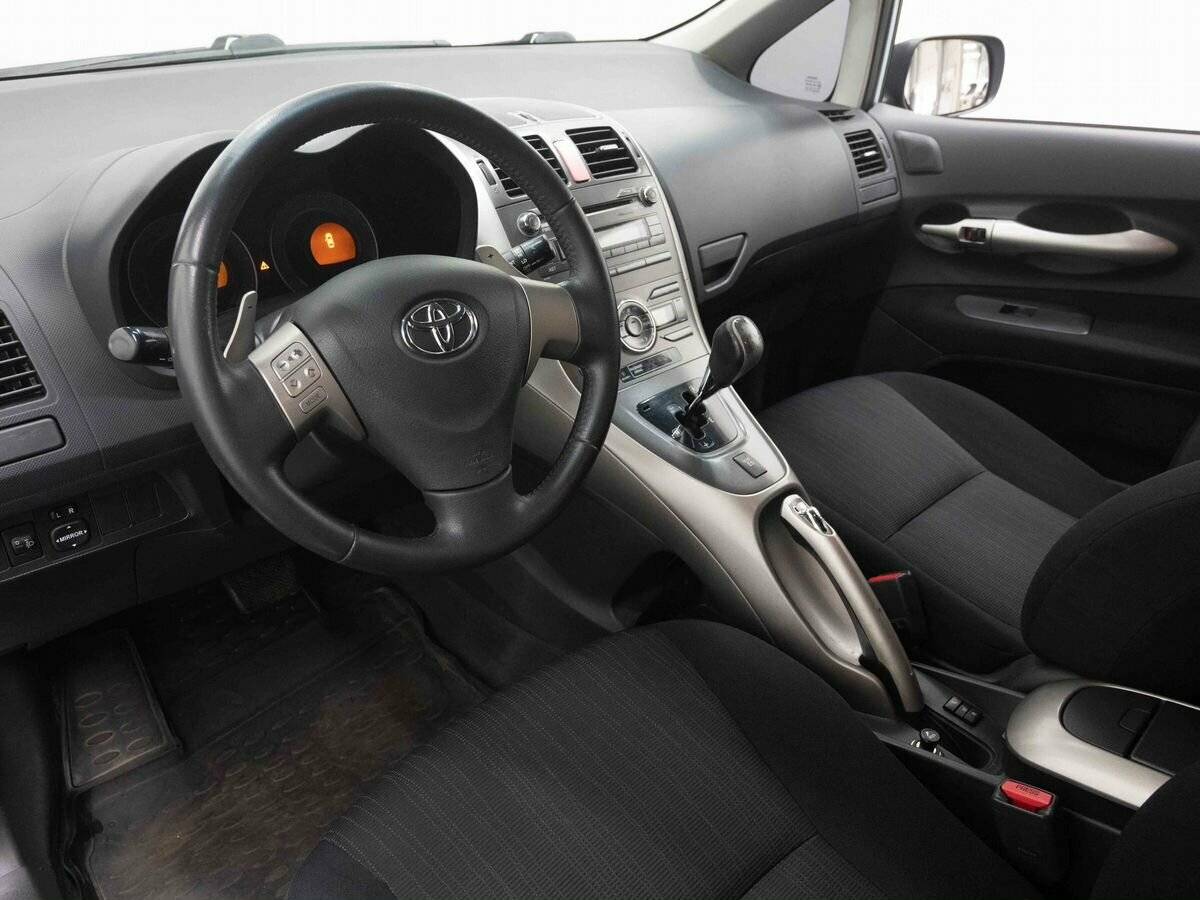Toyota Auris, 2008 Фото №8
