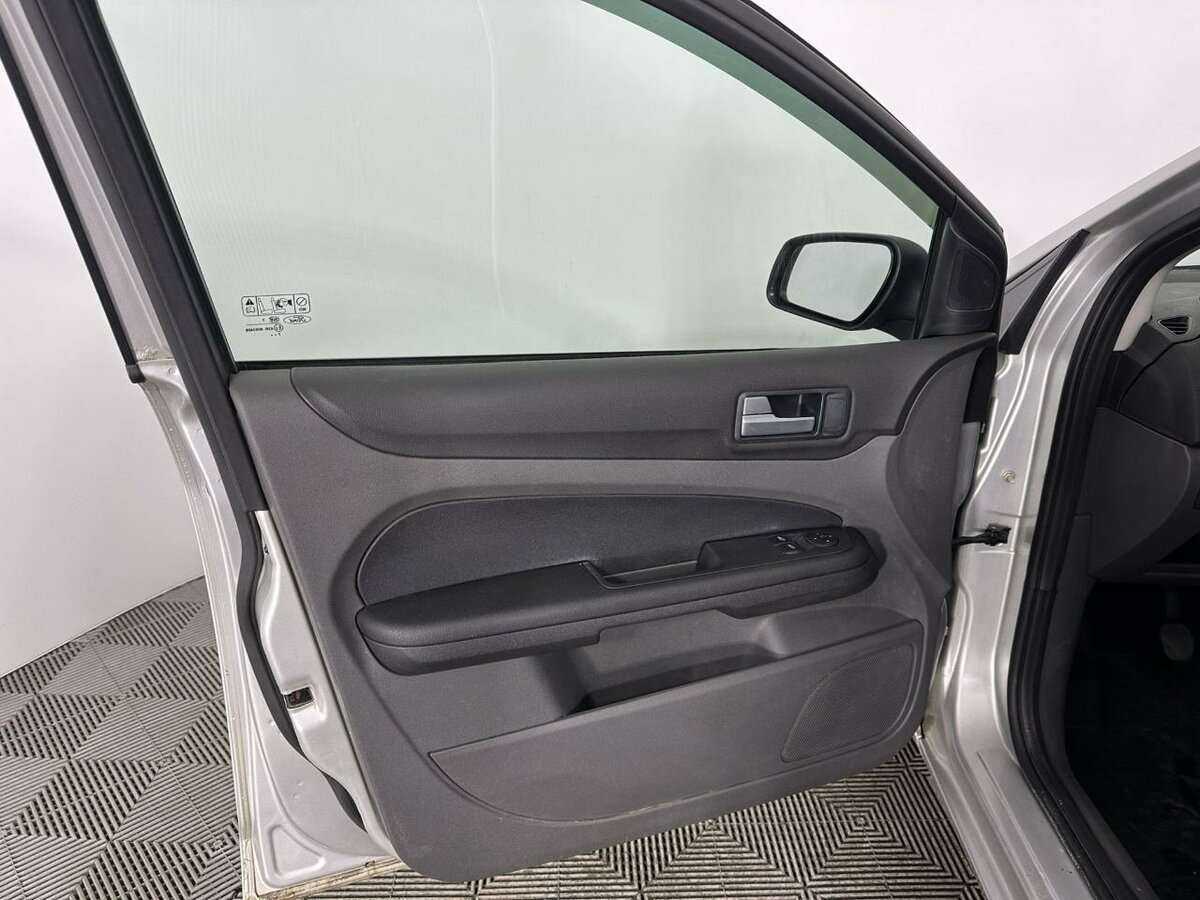 Ford Focus, 2008 Фото №8