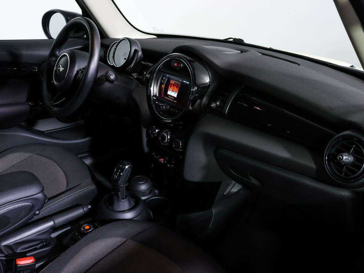 Mini Hatch Cooper, 2019 Фото №8