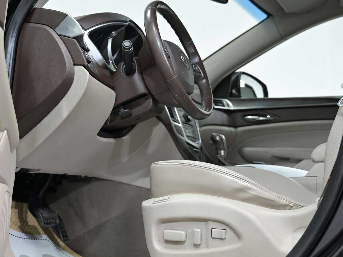 Cadillac SRX, 2010 Фото №8