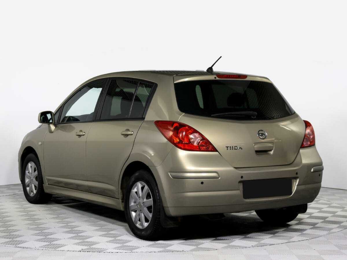 Nissan Tiida, 2011 Фото №6