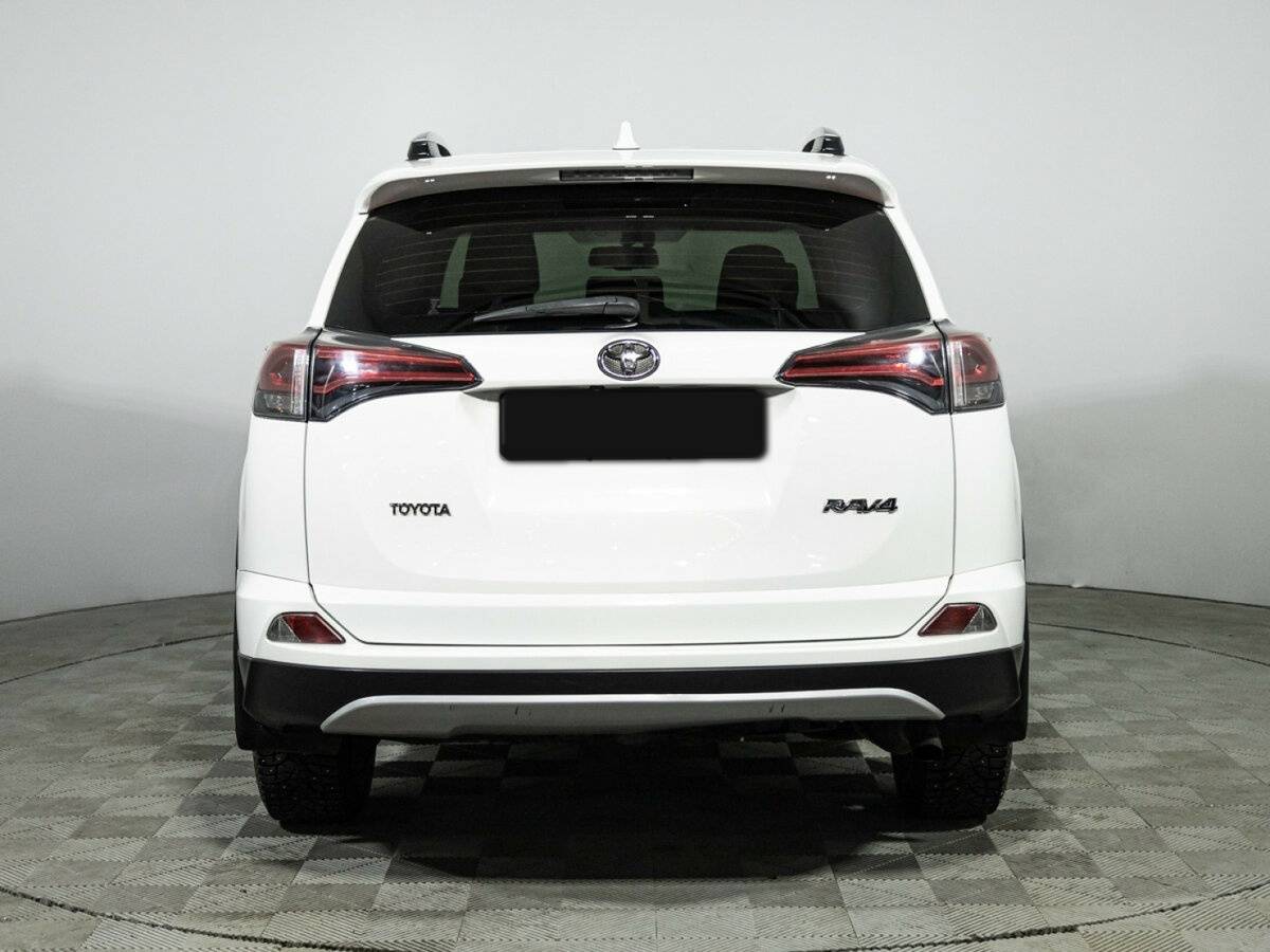 Toyota RAV4 IV (XA40) Рестайлинг, 2016 Фото №5