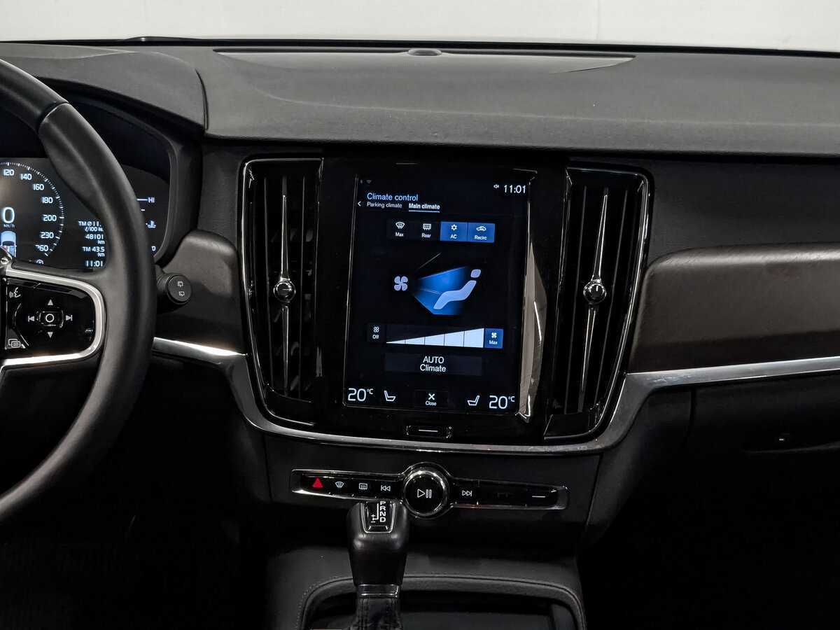 Volvo V90 Cross Country, 2019 Фото №15