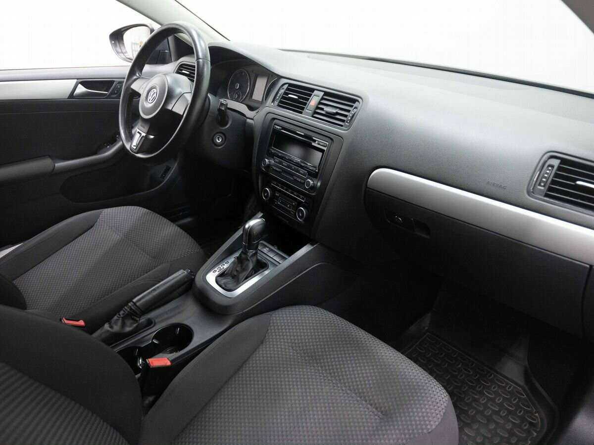 Volkswagen Jetta, 2012 Фото №10
