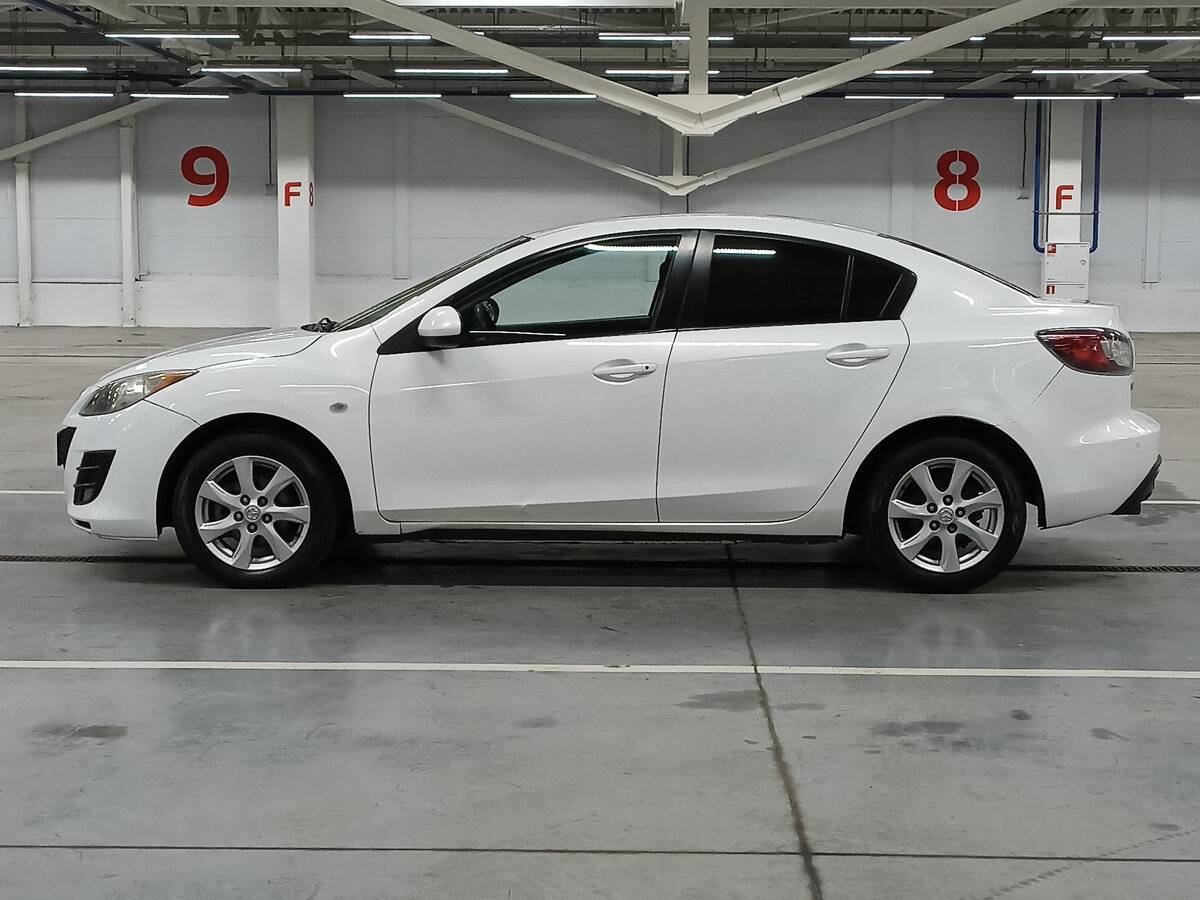 Mazda 3, 2011 Фото №8