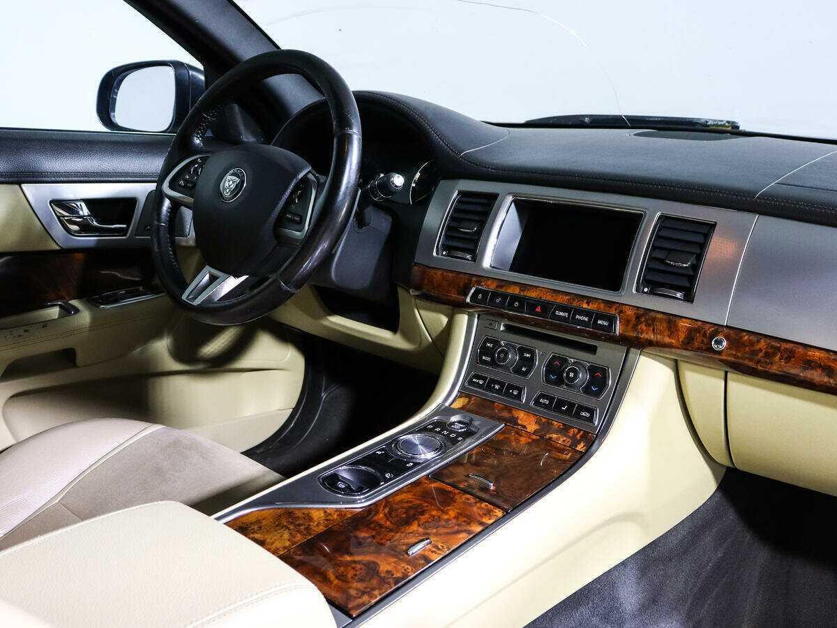 Jaguar XF, 2013 Фото №9
