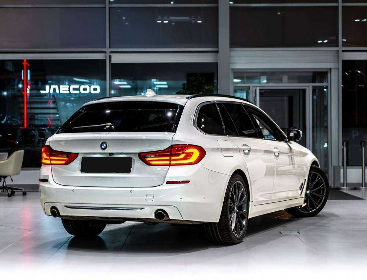 BMW 5 серии 530d xDrive, 2018 Фото №3