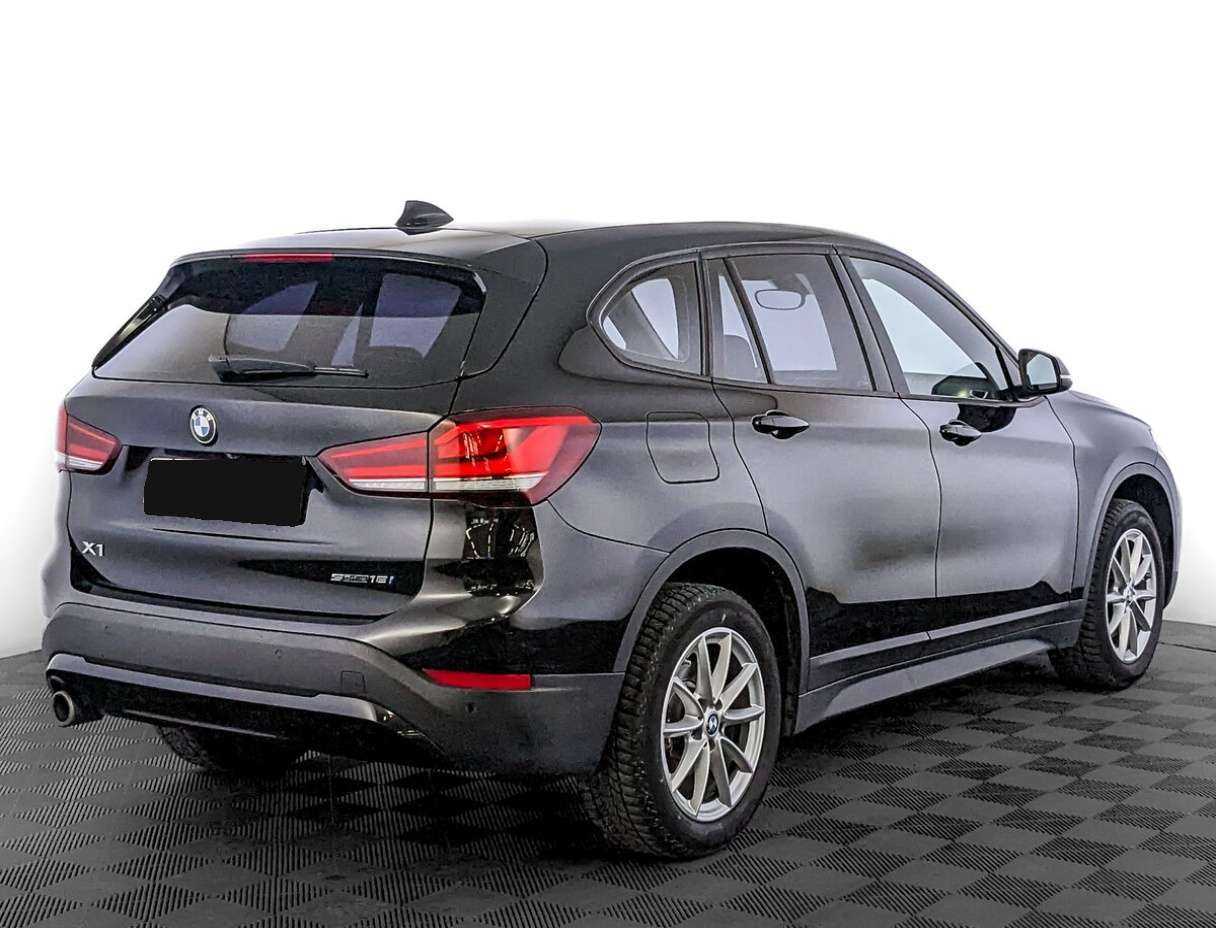 BMW X1 18i sDrive, 2021 Фото №5
