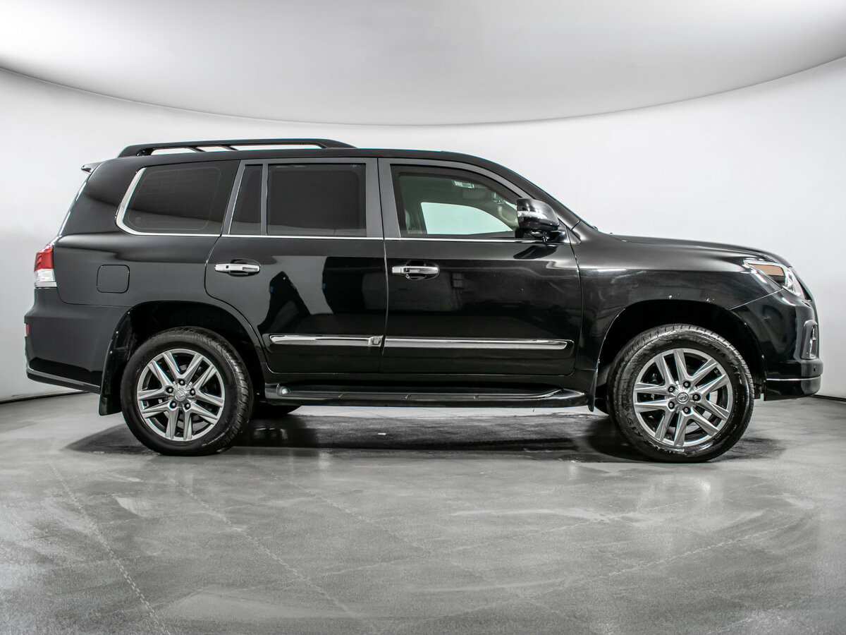 Lexus LX 570 III Рестайлинг, 2012 Фото №4