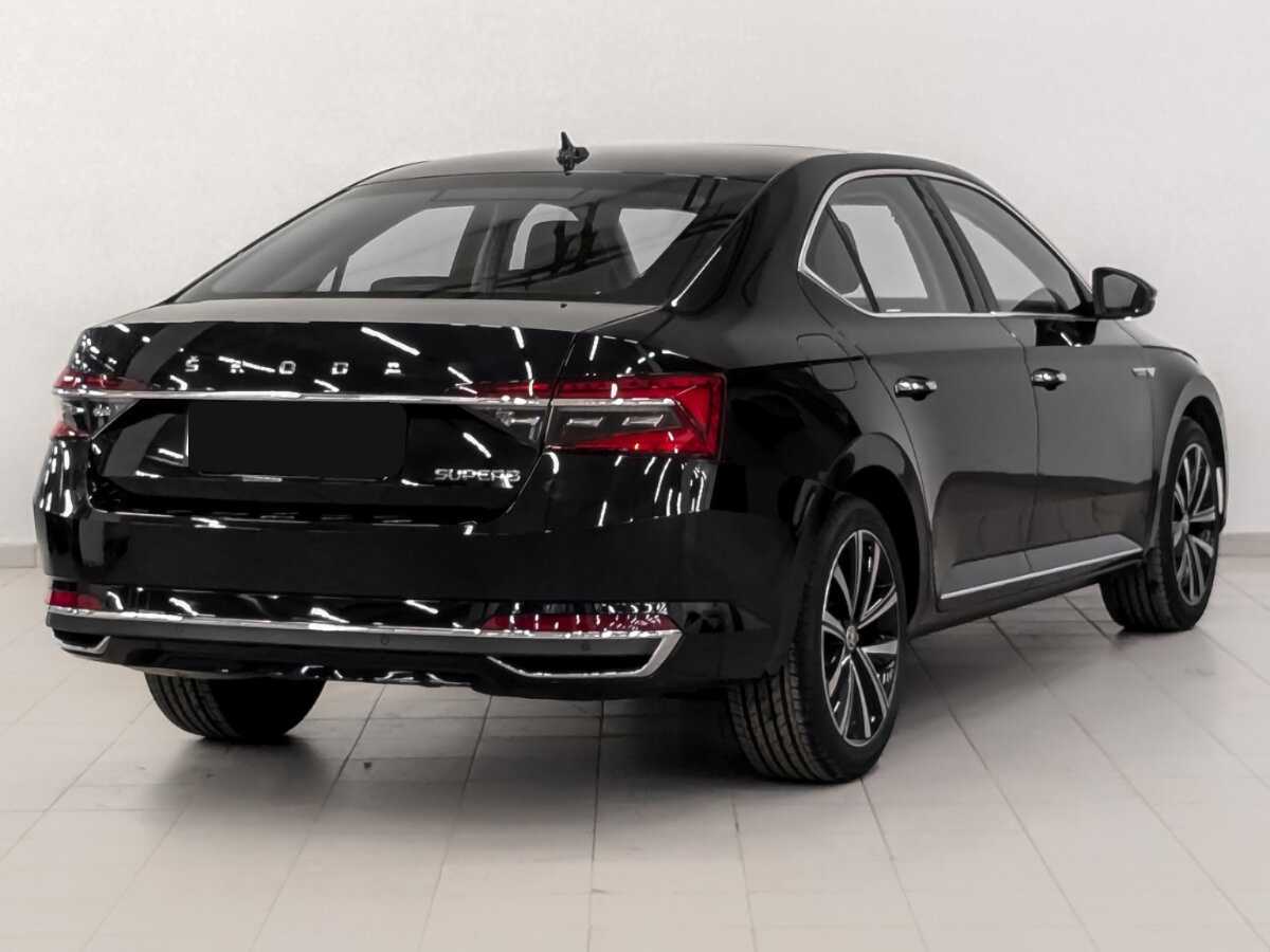Skoda Superb, 2024 Фото №4