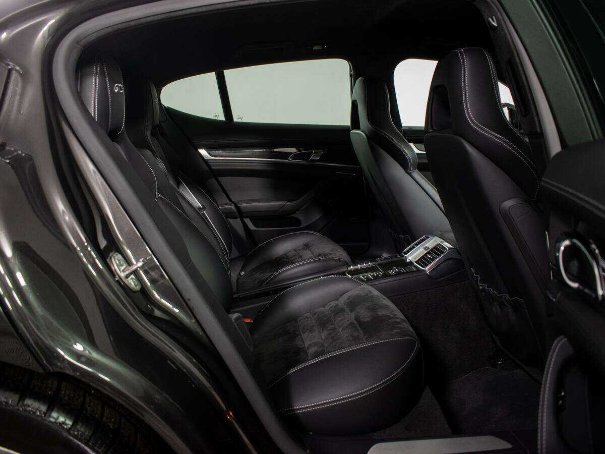 Porsche Panamera GTS, 2015 Фото №8