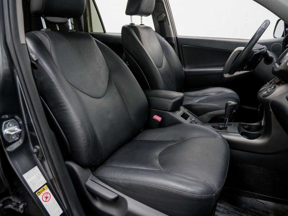 Toyota RAV4, 2011 Фото №9
