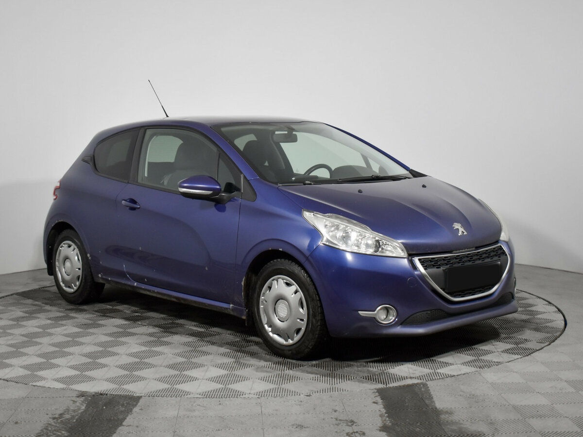 Peugeot 208 I, 2013 Фото №3