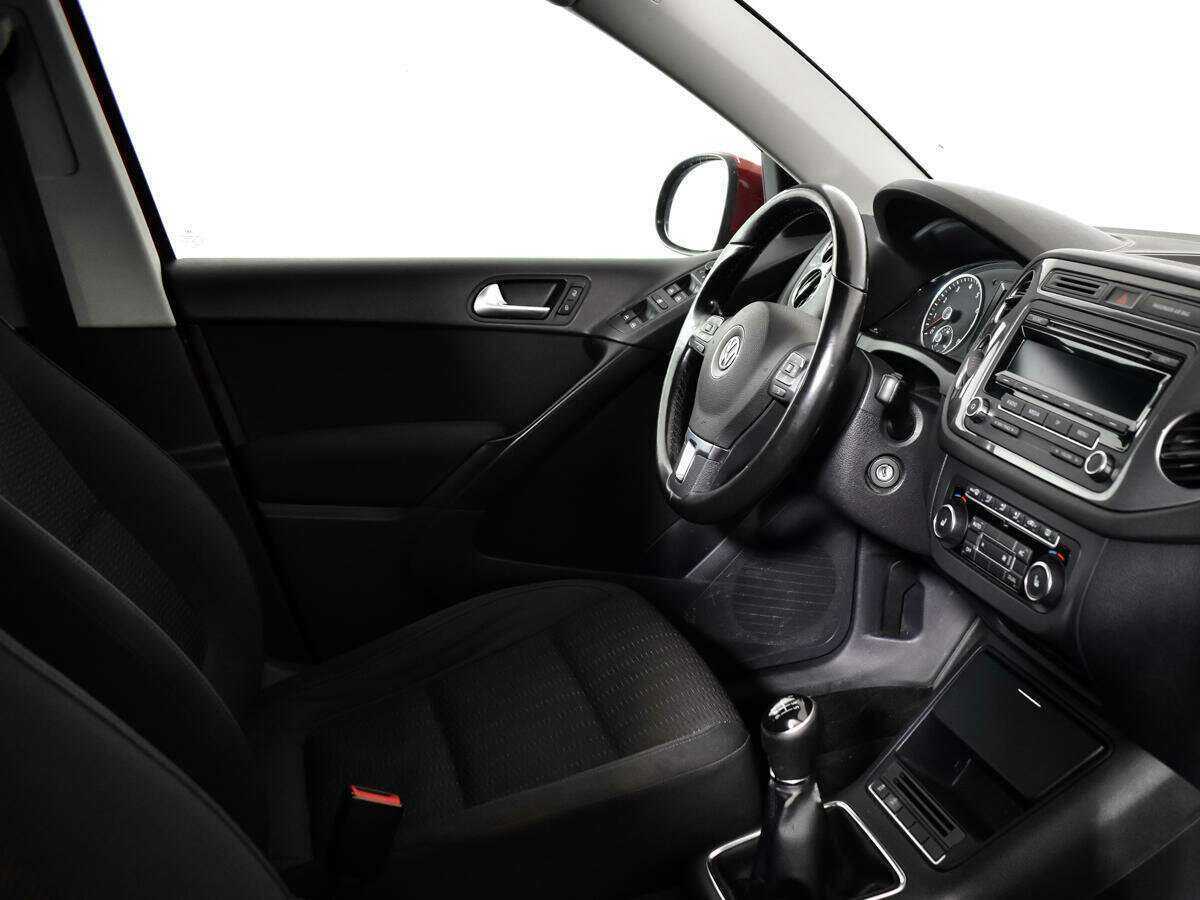 Volkswagen Tiguan, 2011 Фото №7