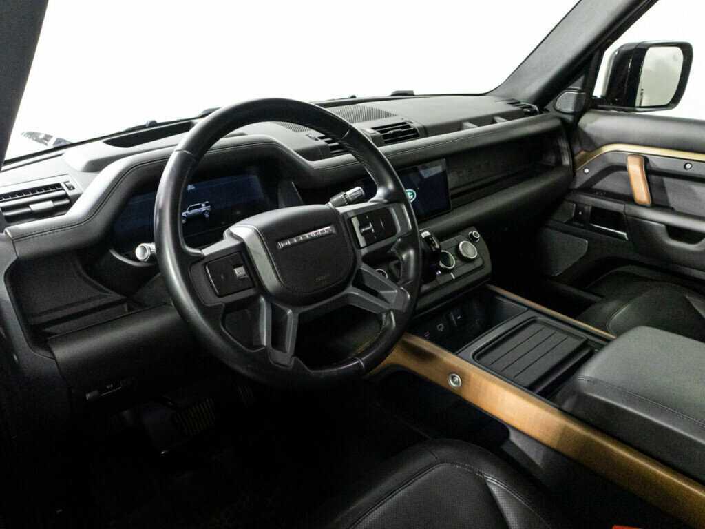 Land Rover Defender 110, 2021 Фото №8