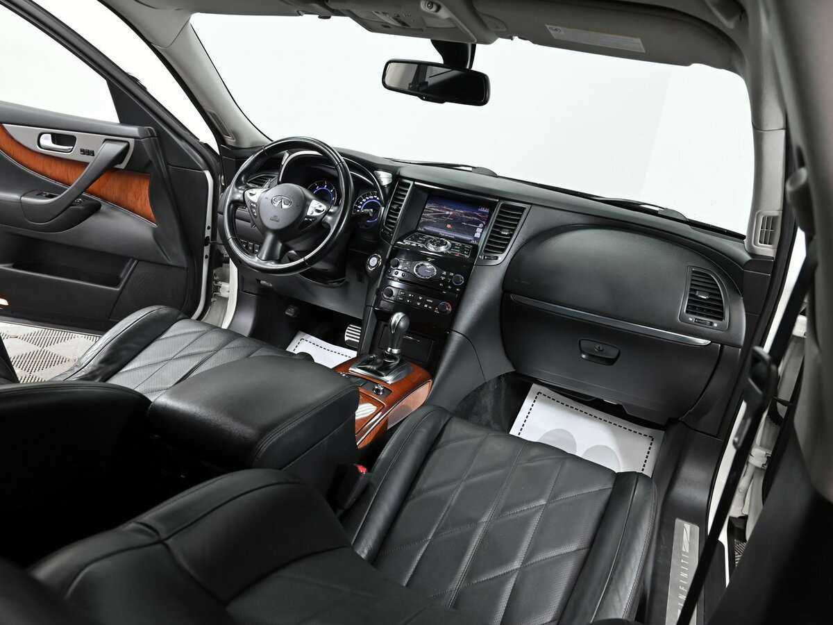 Infiniti FX30d, 2012 Фото №5