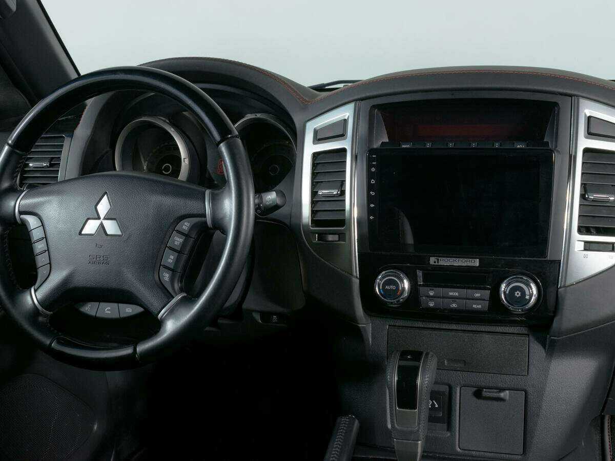 Mitsubishi Pajero, 2019 Фото №9