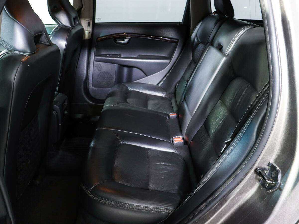 Volvo XC70, 2010 Фото №8