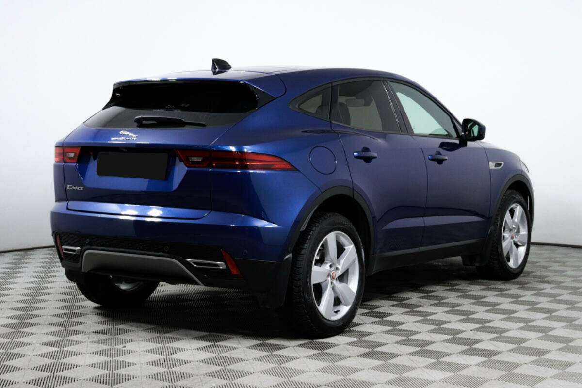 Jaguar E-Pace, 2022 Фото №5