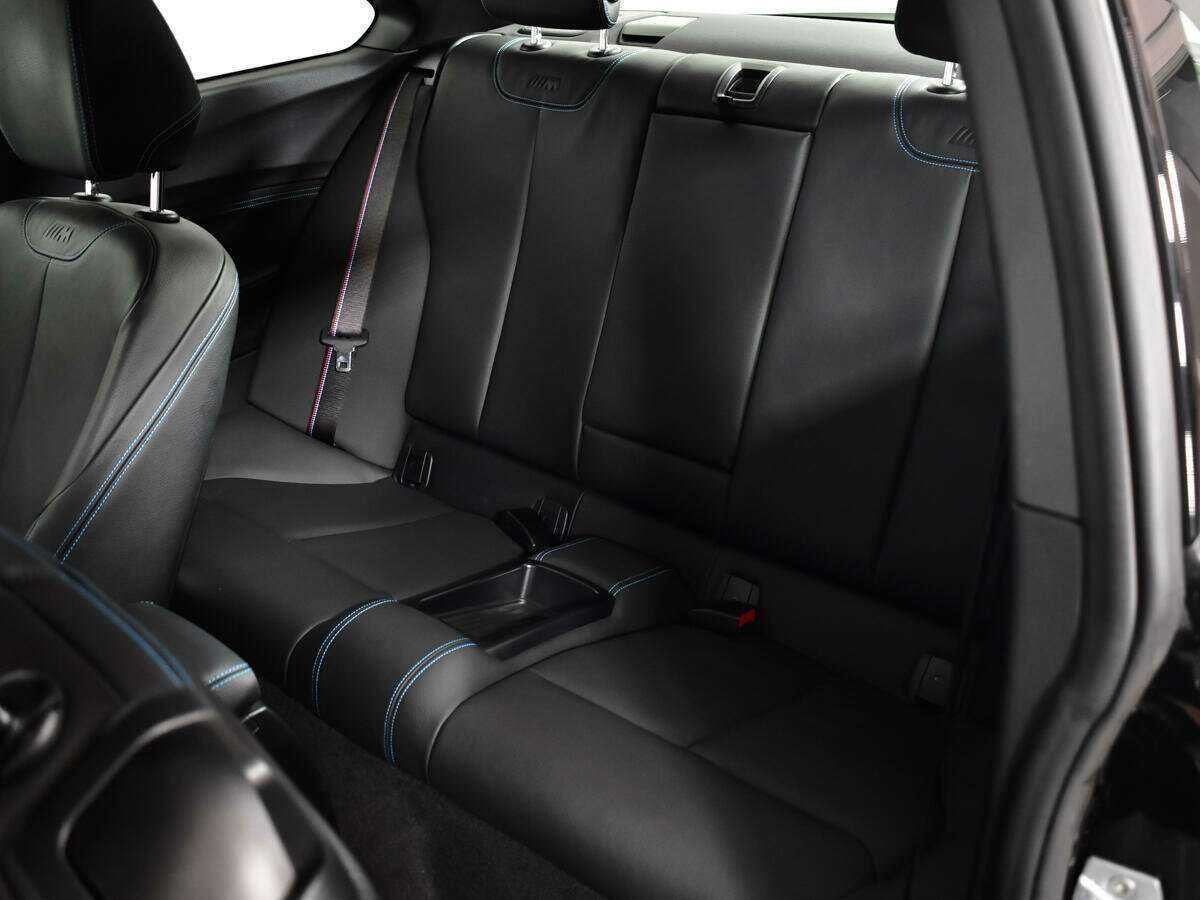 BMW M2, 2018 Фото №8