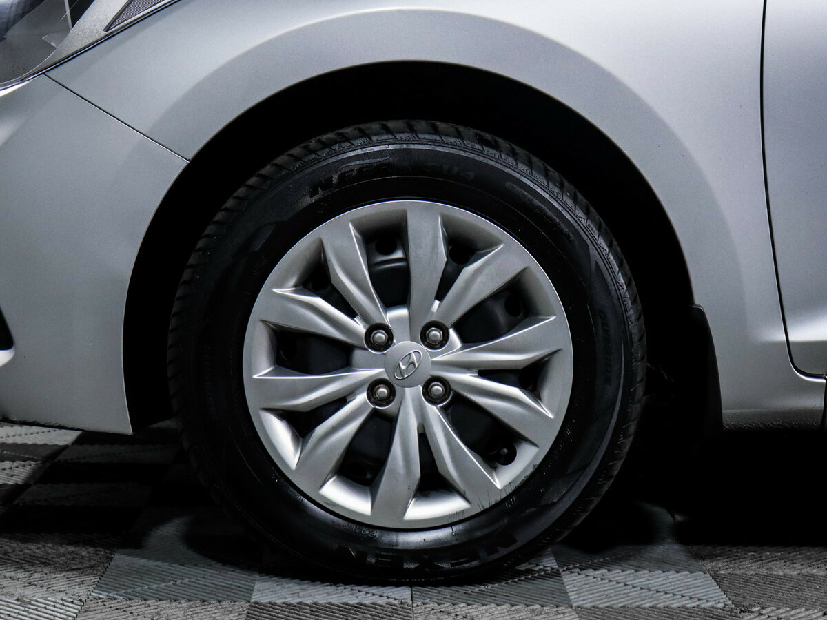 Hyundai Solaris II, 2018 Фото №12