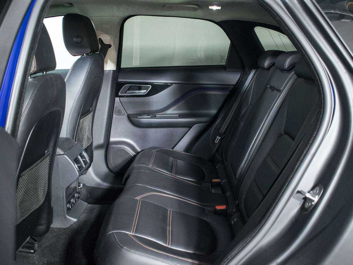 Jaguar F-Pace, 2018 Фото №8