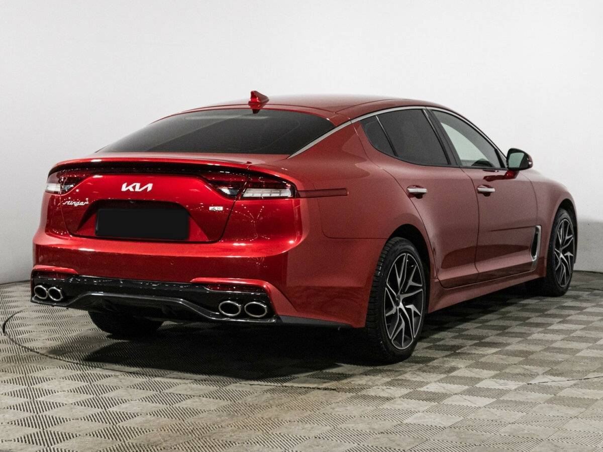 Kia Stinger, 2022 Фото №5