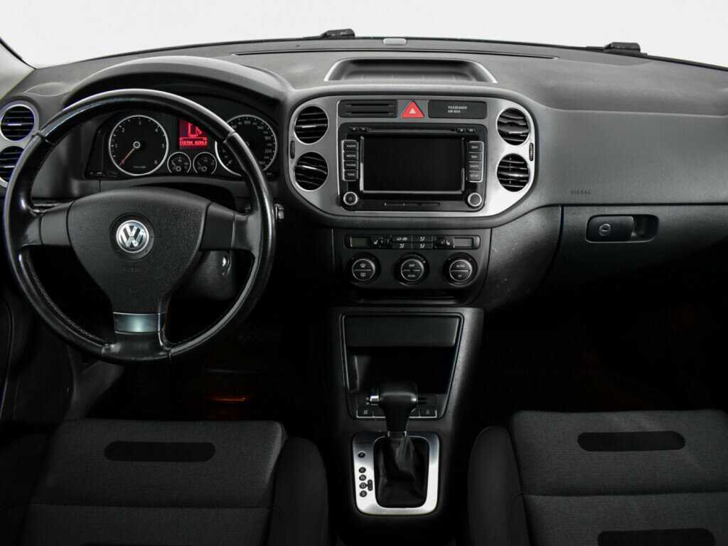 Volkswagen Tiguan, 2009 Фото №10