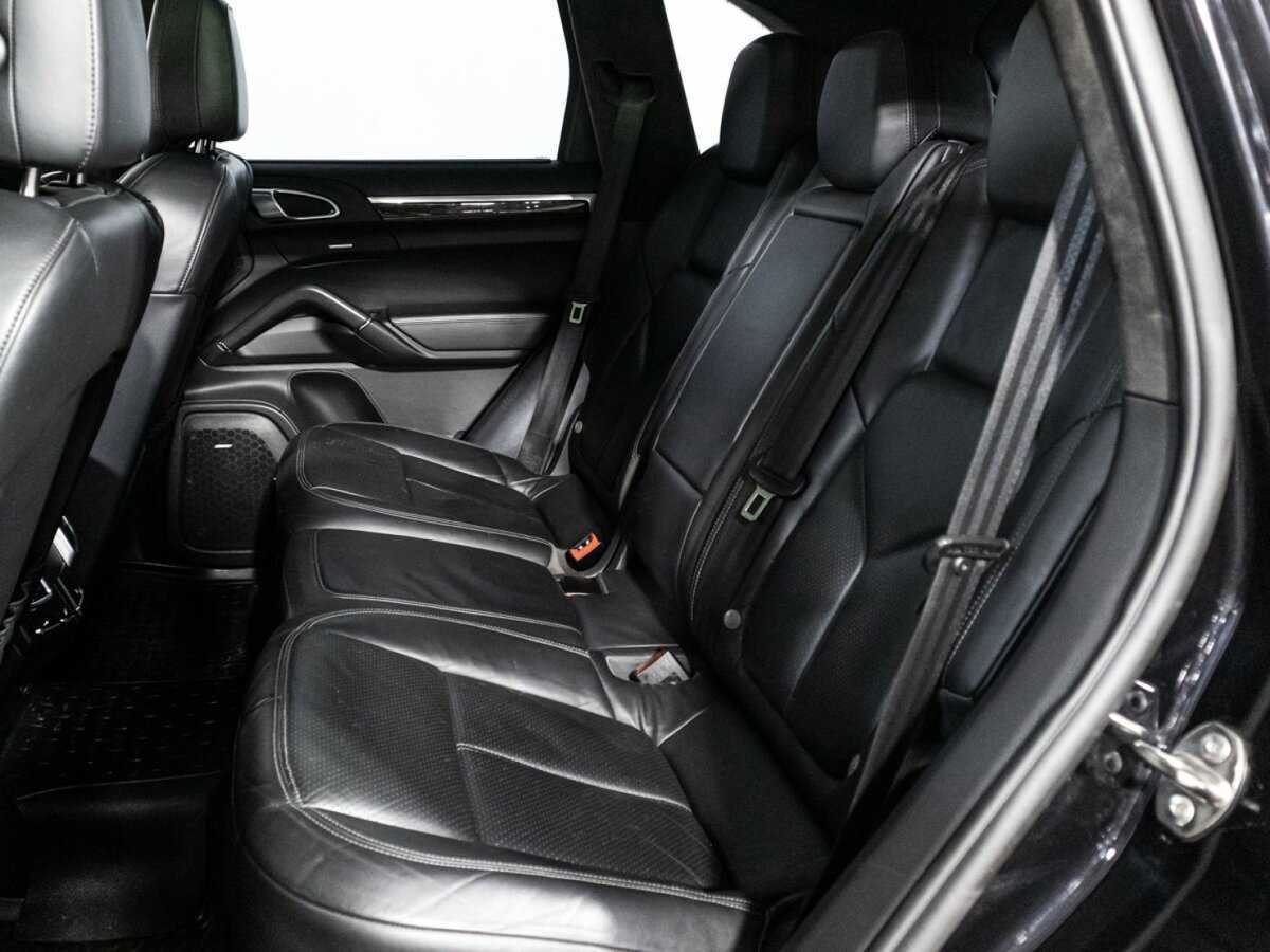 Porsche Cayenne Turbo, 2010 Фото №9