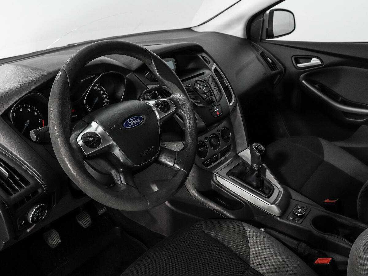Ford Focus, 2013 Фото №9