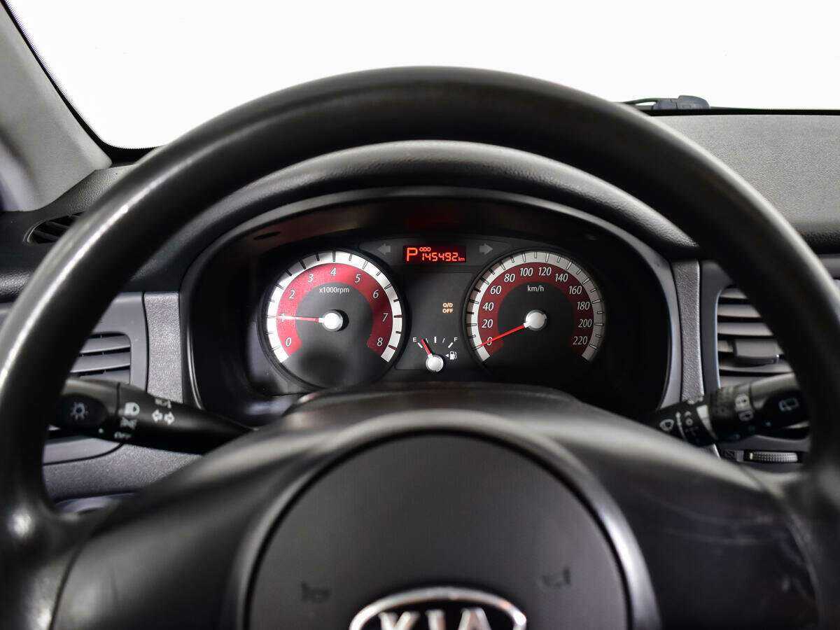 Kia Rio, 2010 Фото №11