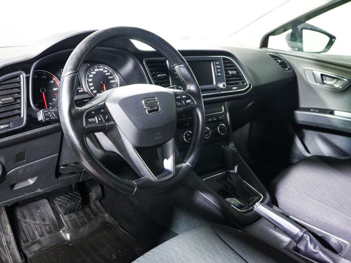 SEAT Leon, 2013 Фото №12
