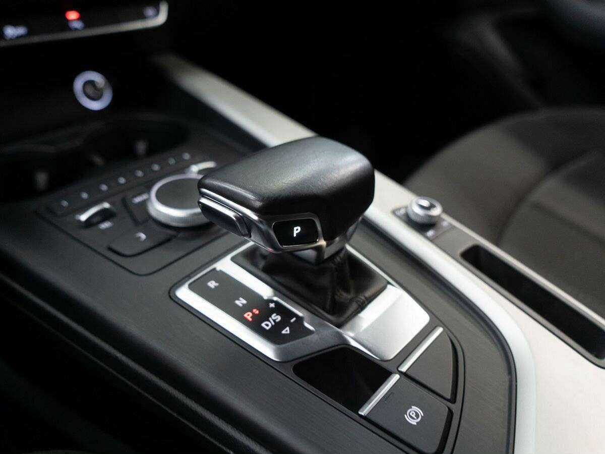 Audi A4, 2019 Фото №14