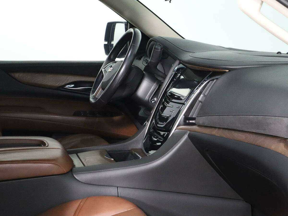 Cadillac Escalade, 2019 Фото №7