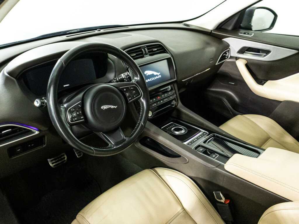 Jaguar F-Pace, 2016 Фото №9