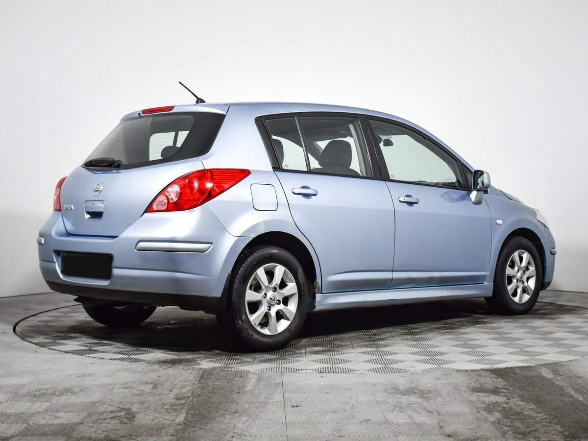 Nissan Tiida, 2010 Фото №5