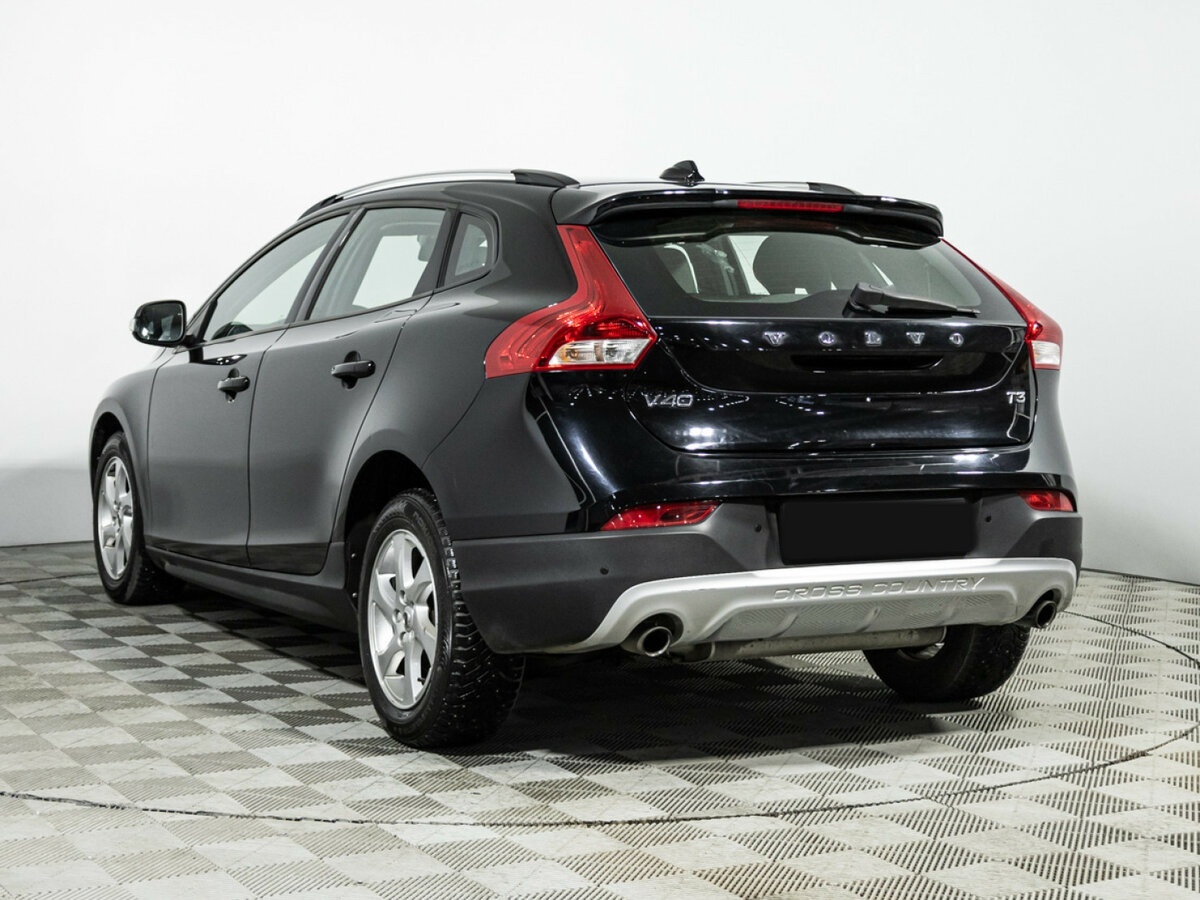 Volvo V40 Cross Country I Рестайлинг, 2017 Фото №7