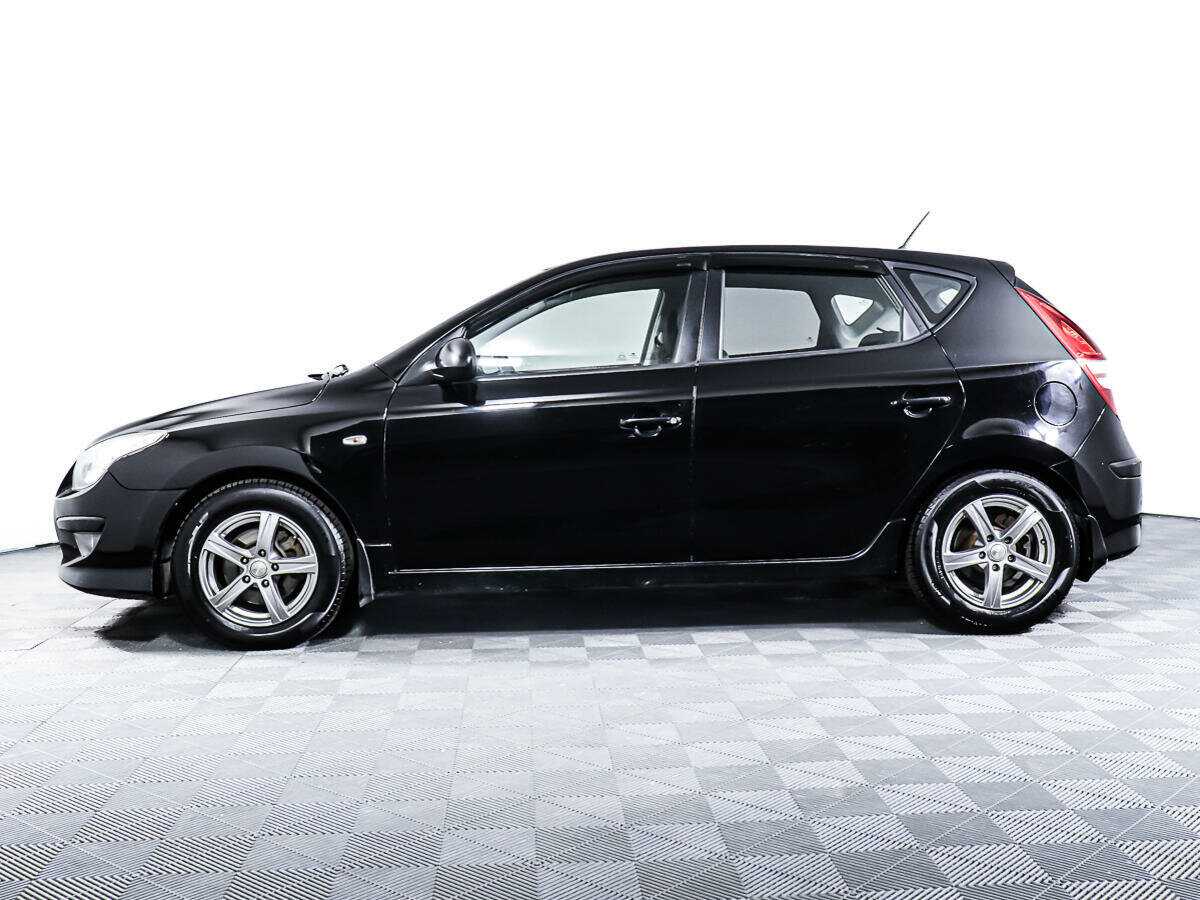 Hyundai i30, 2011 Фото №8